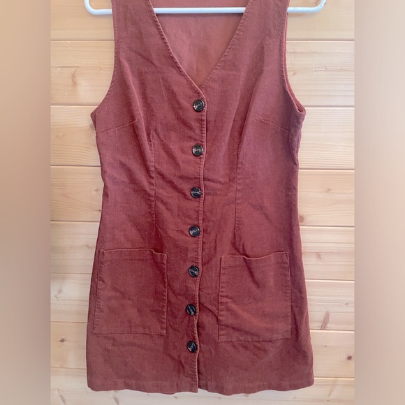 One ❤️ Clothing Vest M - Picture 1 of 4